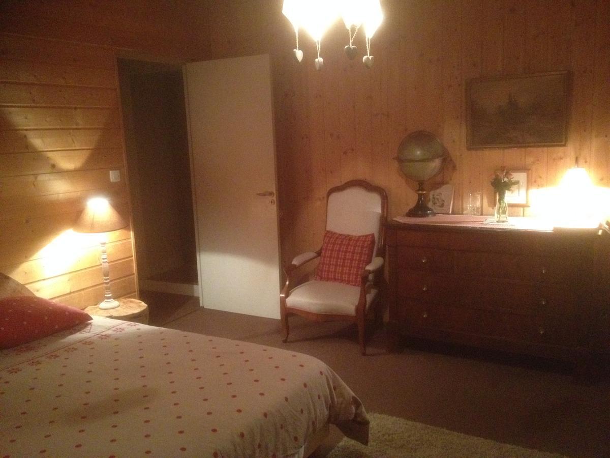 B & B Au Dela Du Temps Saint-Mamet Buitenkant foto